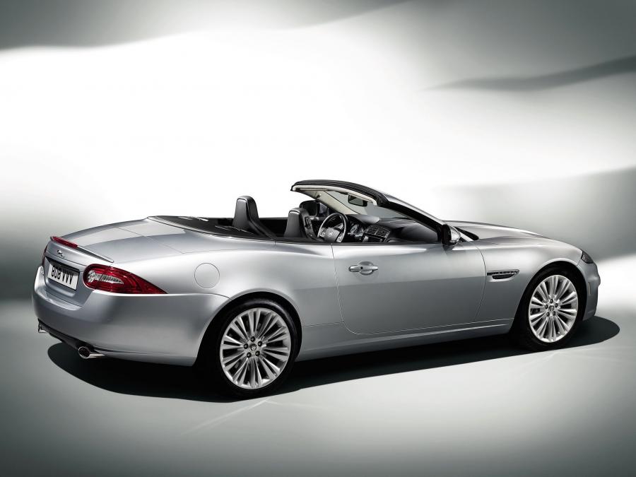  Jaguar XK Convertible 2011 года  (фото 6 из 7)